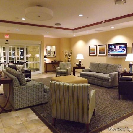 Candlewood Suites Fredericksburg, An Ihg Hotel Buitenkant foto